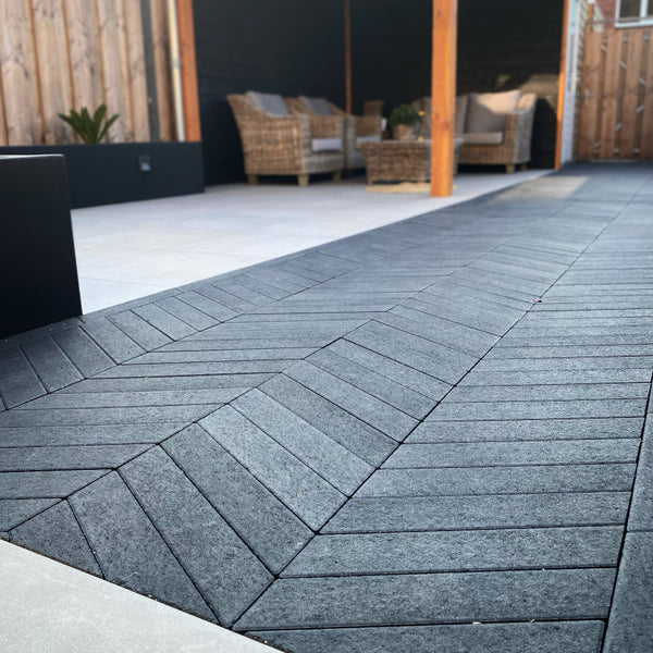 Excluton - Romano punto - 40x8x8cm - Nero