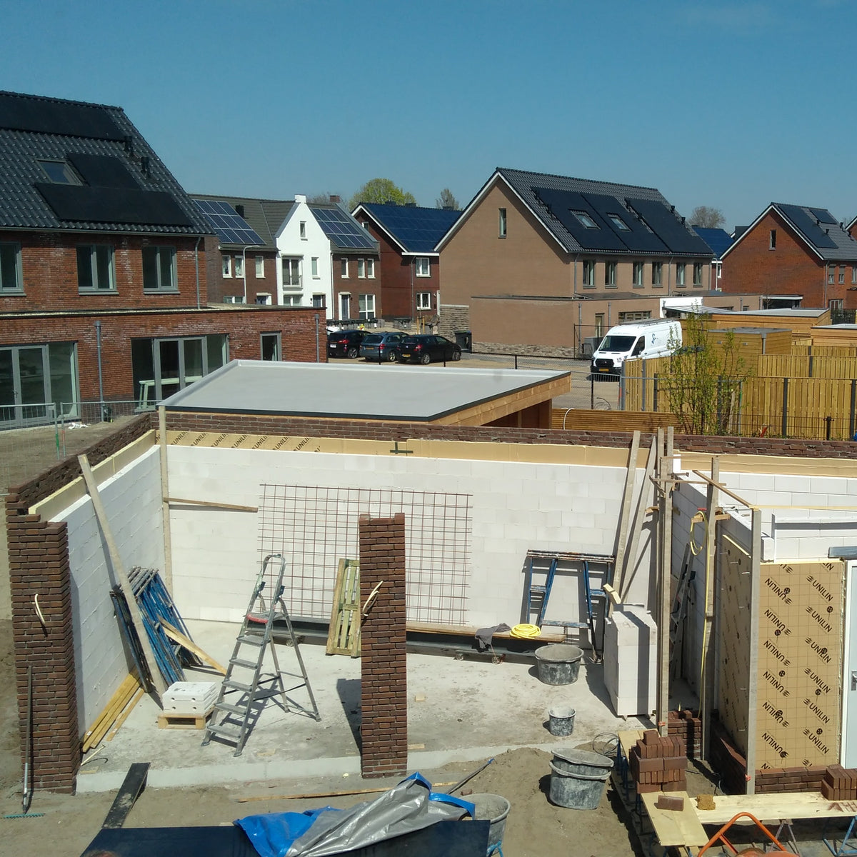 Kalkzandsteen lijmblok 43,7x10x19,8cm CS20