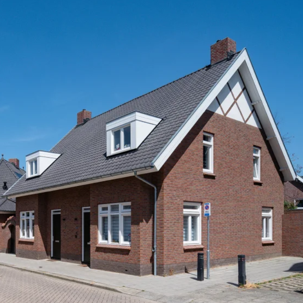 Rodruza Nassau Bont Handvorm Waalformaat